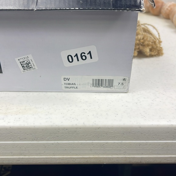 Dolce Vita
Hawk H2O Waterproof Chelsea Boot Sz 7.5 Color/Mushroom - Picture 10 of 11